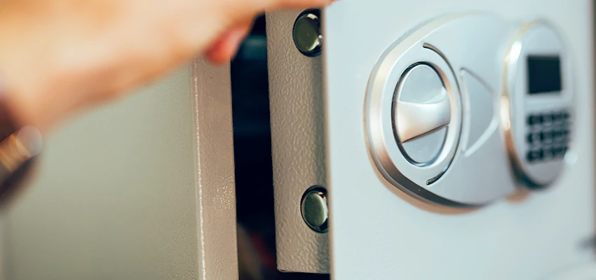 Fingerprint Safe Openers in Lodi, CA